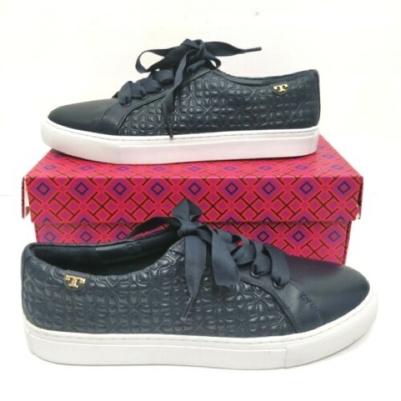 Tory Burch Shoes - Brand New! TORY BURCH NAVY BRYANT QUILTED LEATHER LACE UP REVA SNEAKERS 7